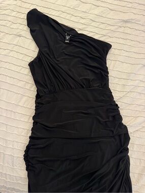 Windsor Black One-Shoulder Ruched Floor Legnth Dress